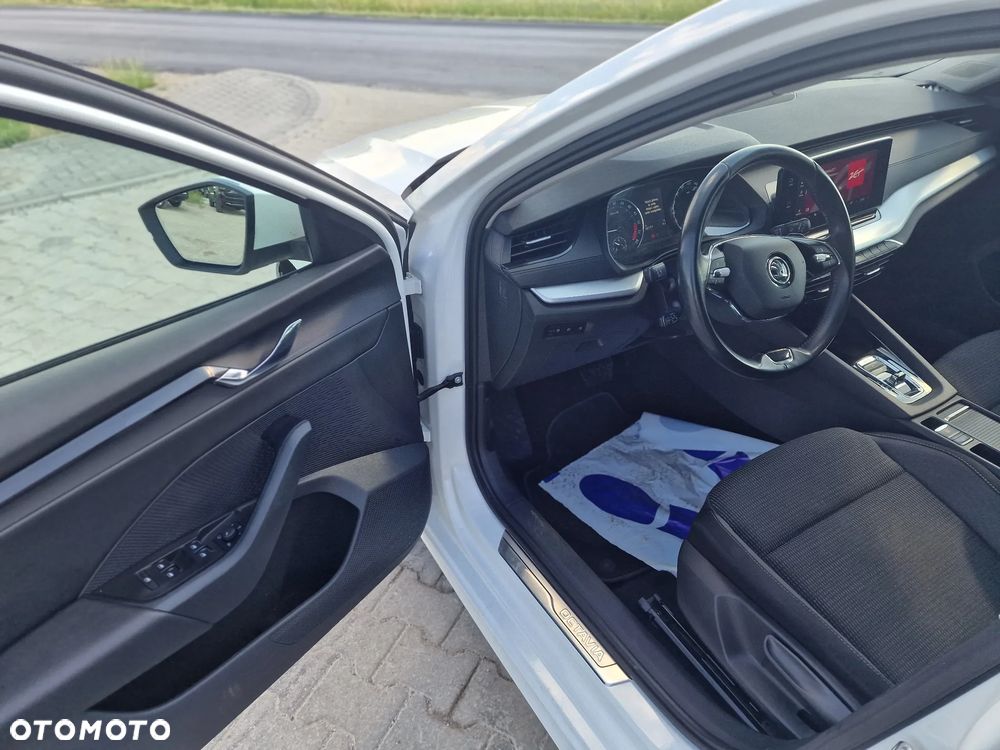 Skoda Octavia 2.0 TDI DSG 4x4 Ambition - 16