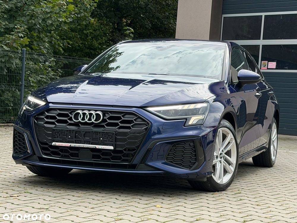 Audi A3 Sportback 45 TFSIe S tronic S line - 4
