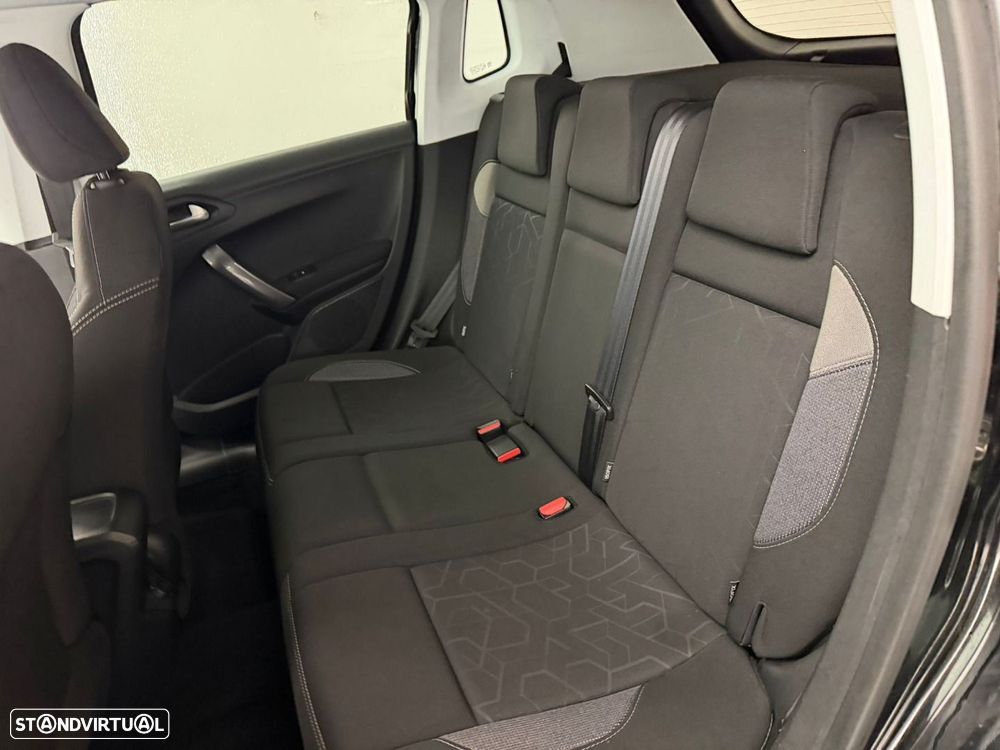 Peugeot 2008 1.2 VTi Active - 10