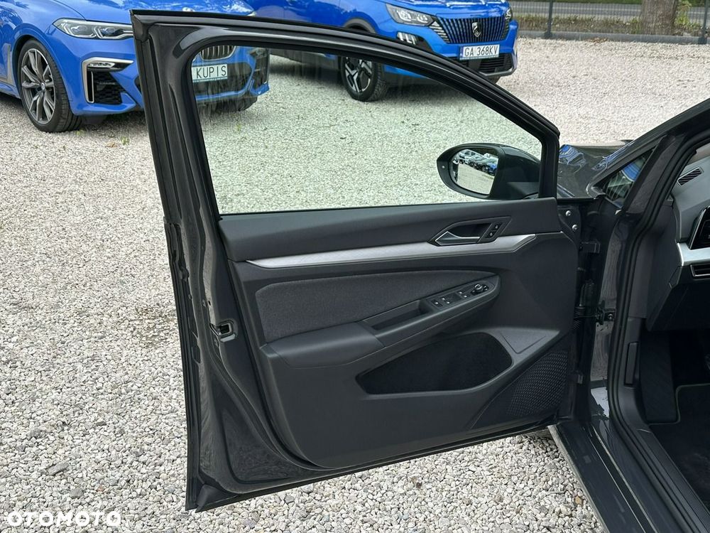 Volkswagen Golf - 13