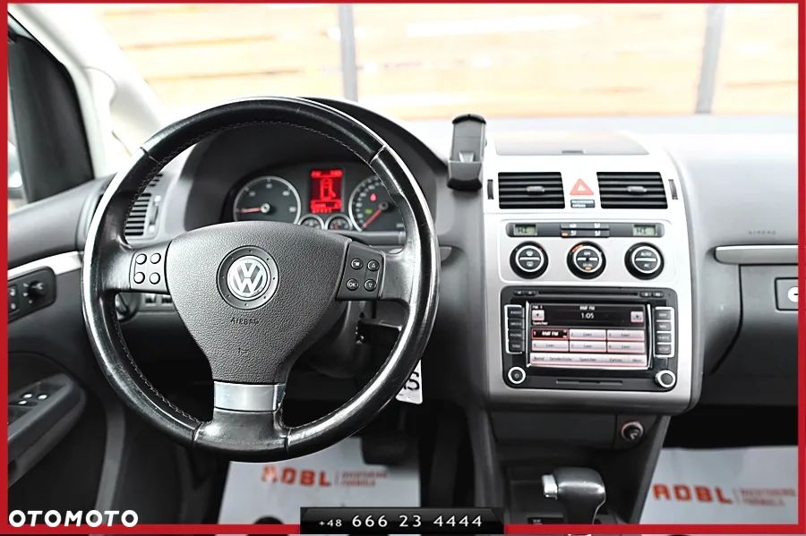 Volkswagen Touran 2.0 TDI DPF DSG Goal - 18