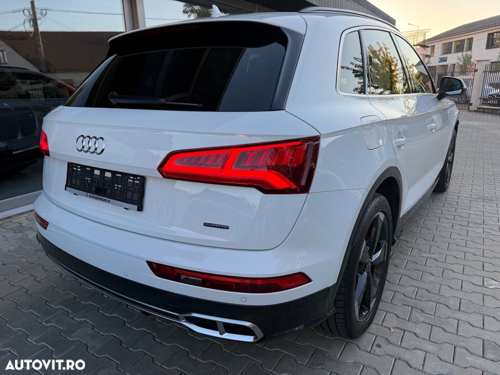 Audi Q5 55 TFSIe quattro S tronic S line - 9
