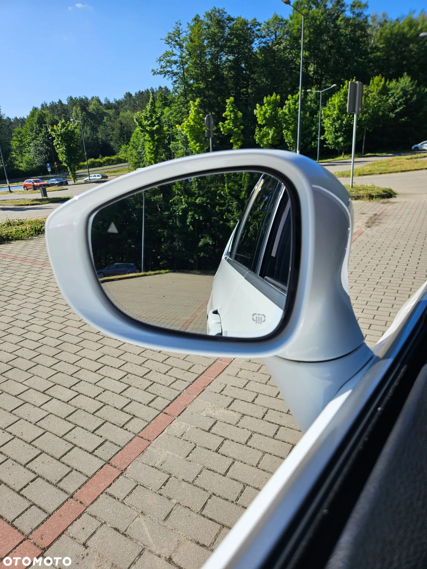 Chrysler Pacifica - 26