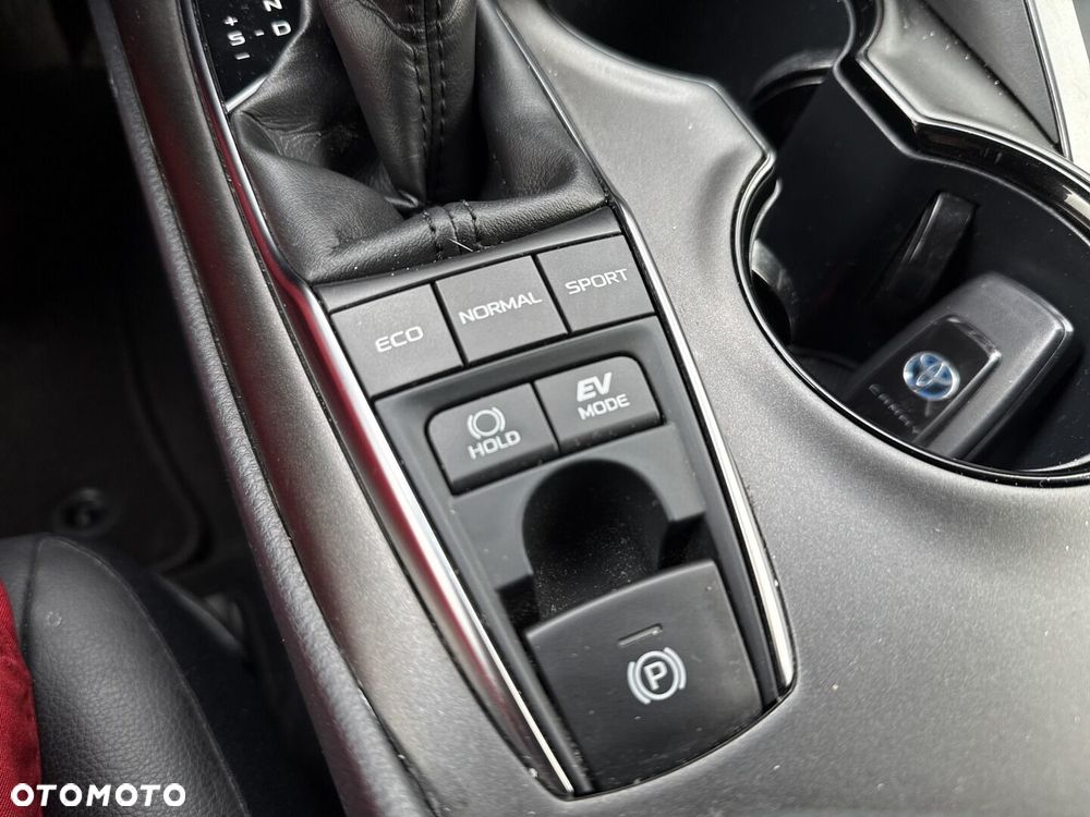 Toyota Camry 2.5 Hybrid Prestige CVT - 21