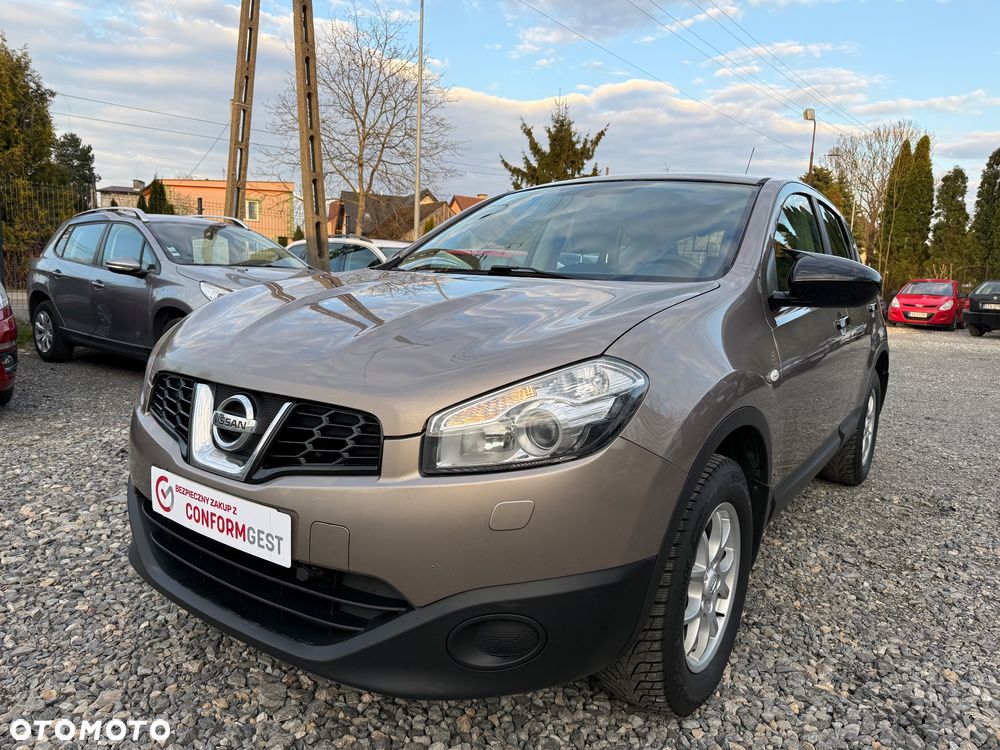 Nissan Qashqai - 1