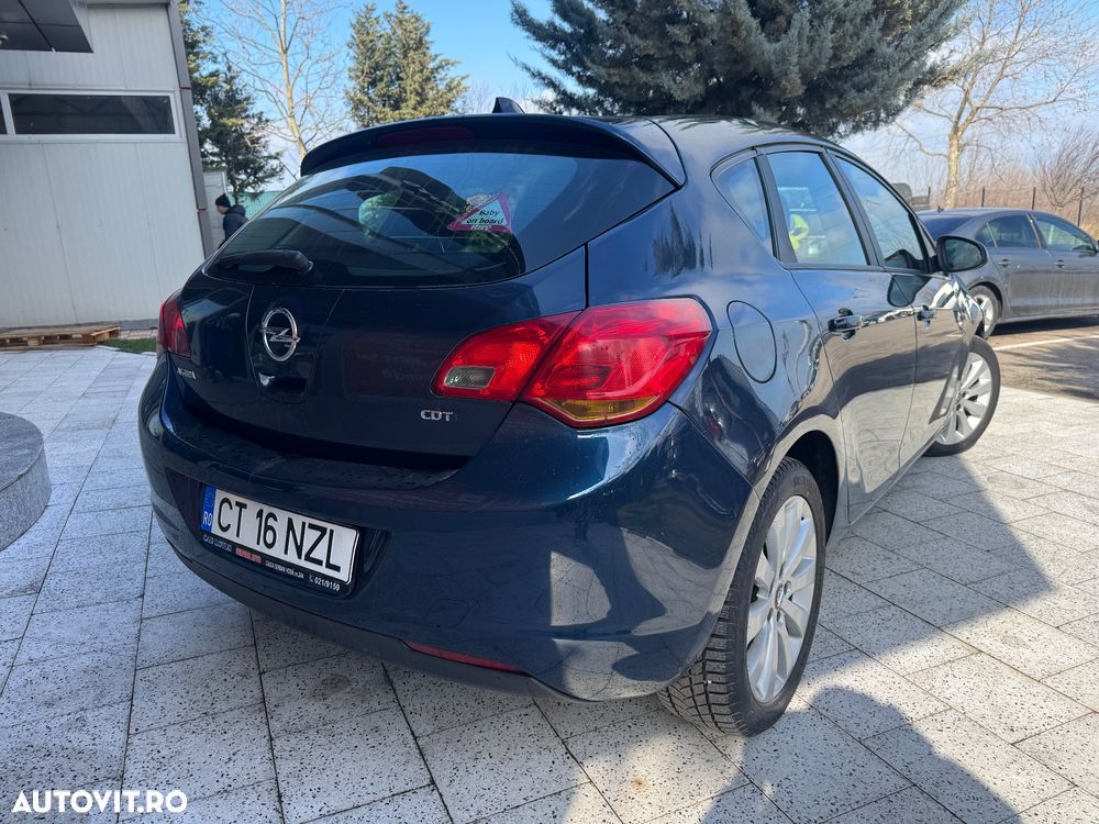 Opel Astra 1.7 CDTI DPF Design Edition - 2