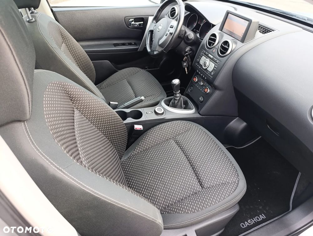 Nissan Qashqai 2.0 4x4 Tekna Pack - 5