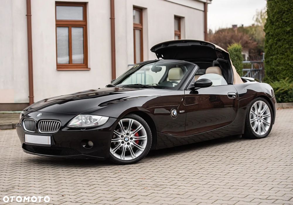 BMW Z4 3.0i - 10