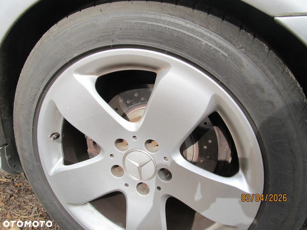 Mercedes-Benz Klasa E 320 CDI T Avantgarde - 8