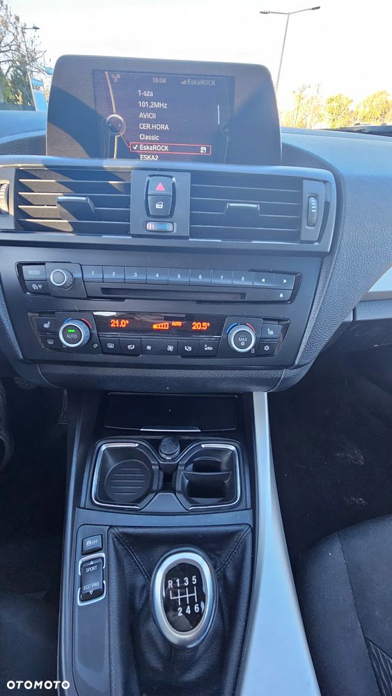 BMW Seria 1 118d DPF - 5