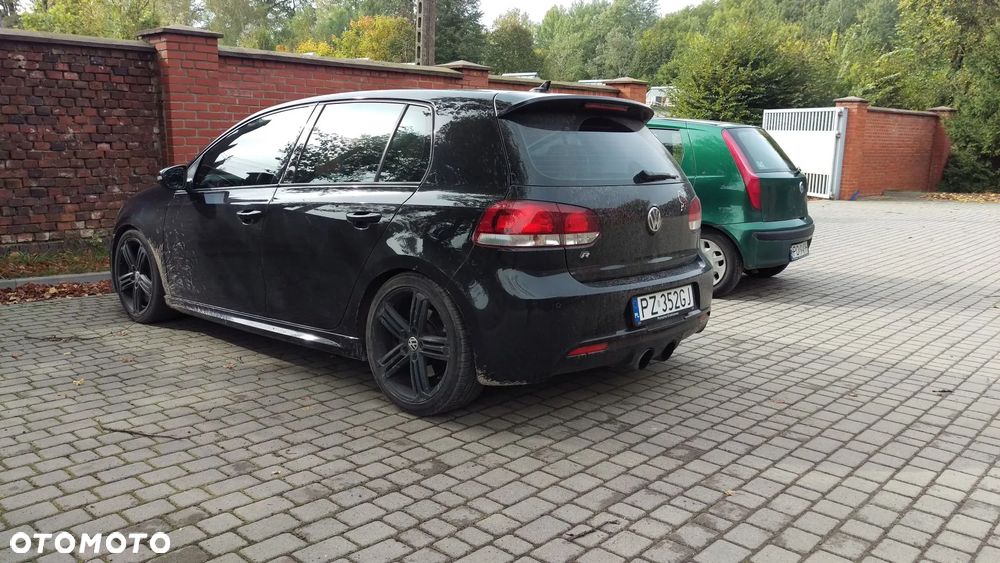 Volkswagen Golf - 23