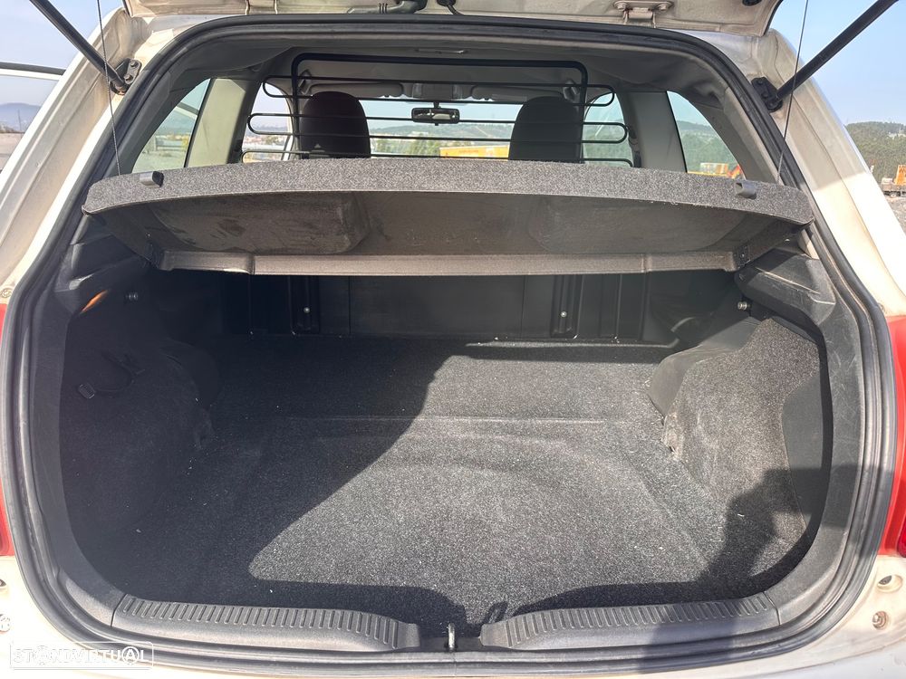 Toyota Auris - 4