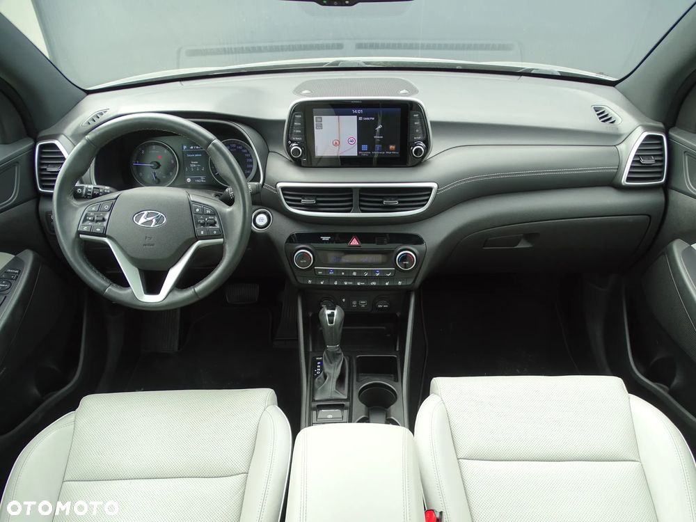 Hyundai Tucson blue 1.6 CRDi 2WD DCT Premium - 10