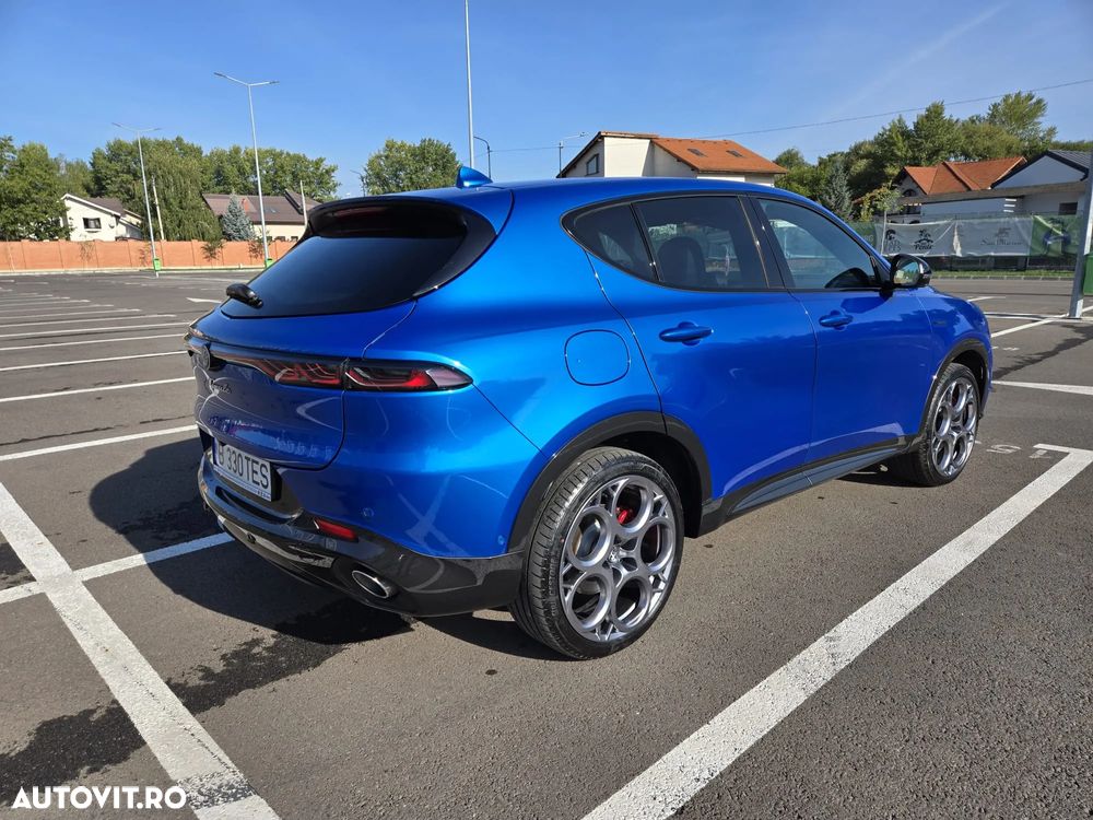Alfa Romeo Tonale 1.3T PHEV Q4 280 CP AT6 Veloce - 2