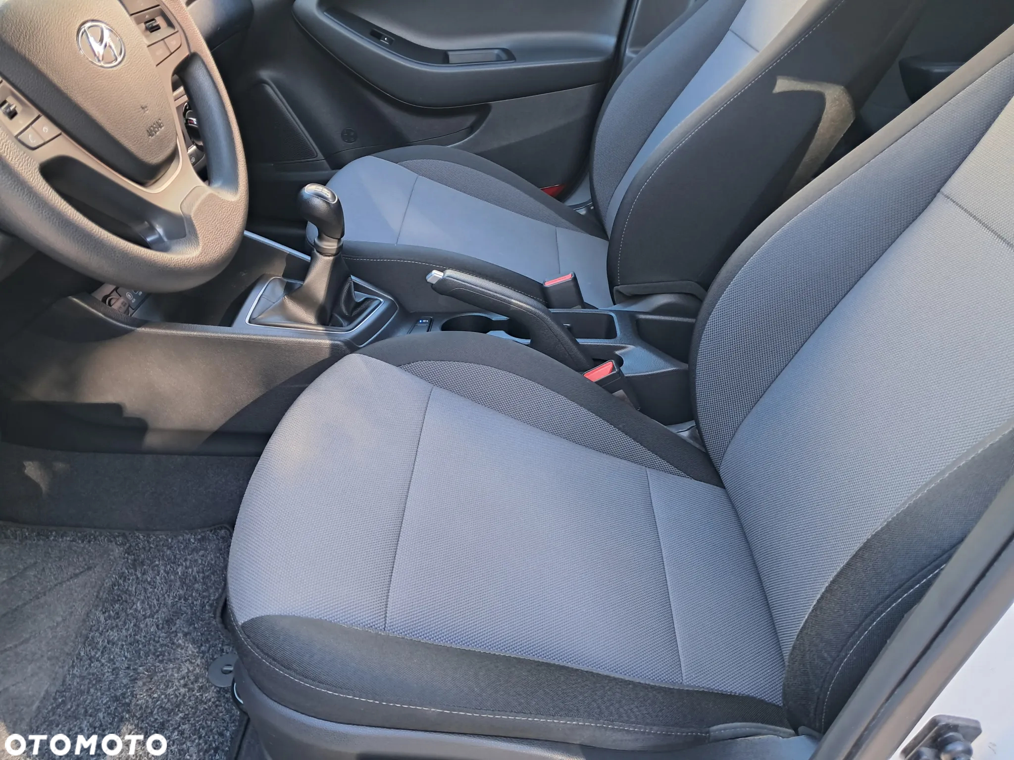 Hyundai i20 1.2 BlueDrive Classic + - 9