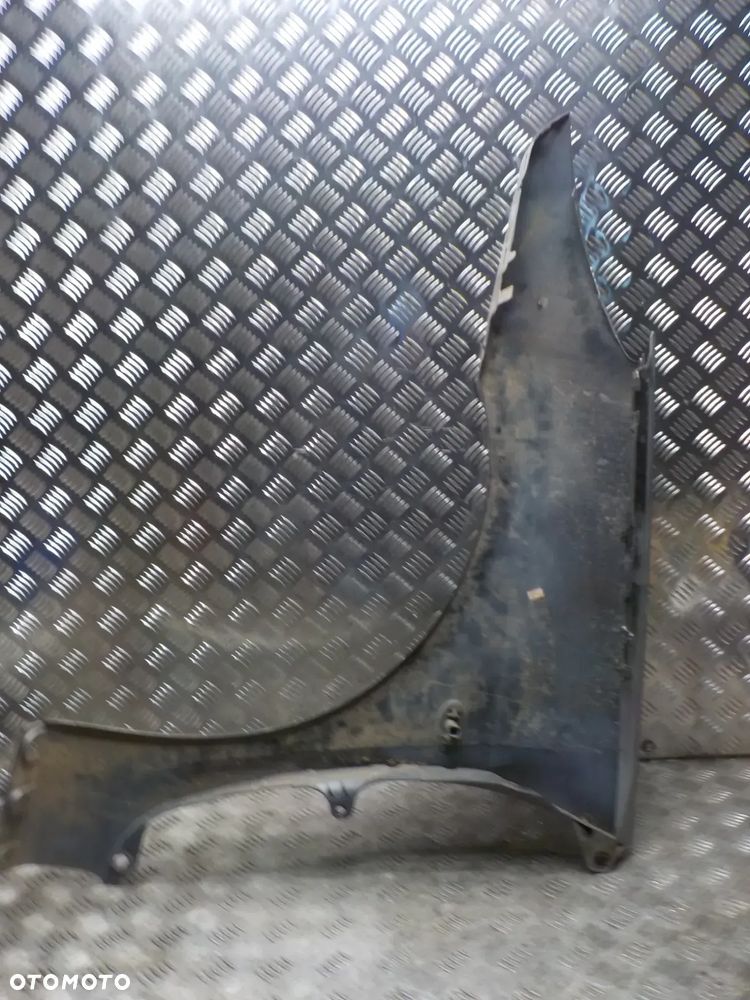 PEUGEOT 307 LIFT BŁOTNIK PRAWY PRZÓD KOLOR EZRC - 7