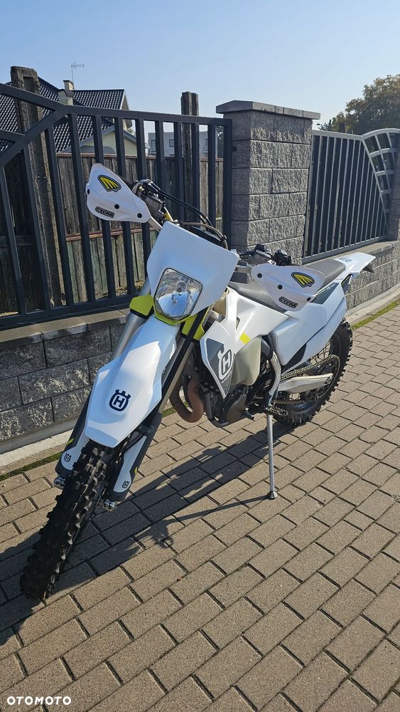 Husqvarna FE - 5