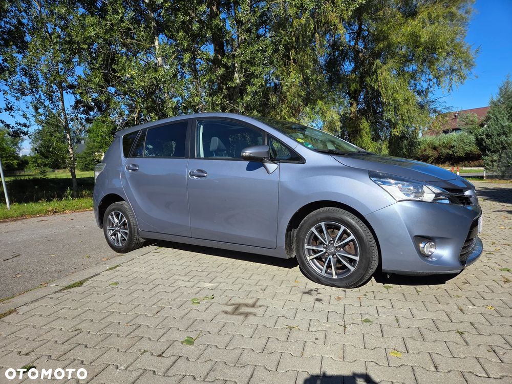 Toyota Verso - 6