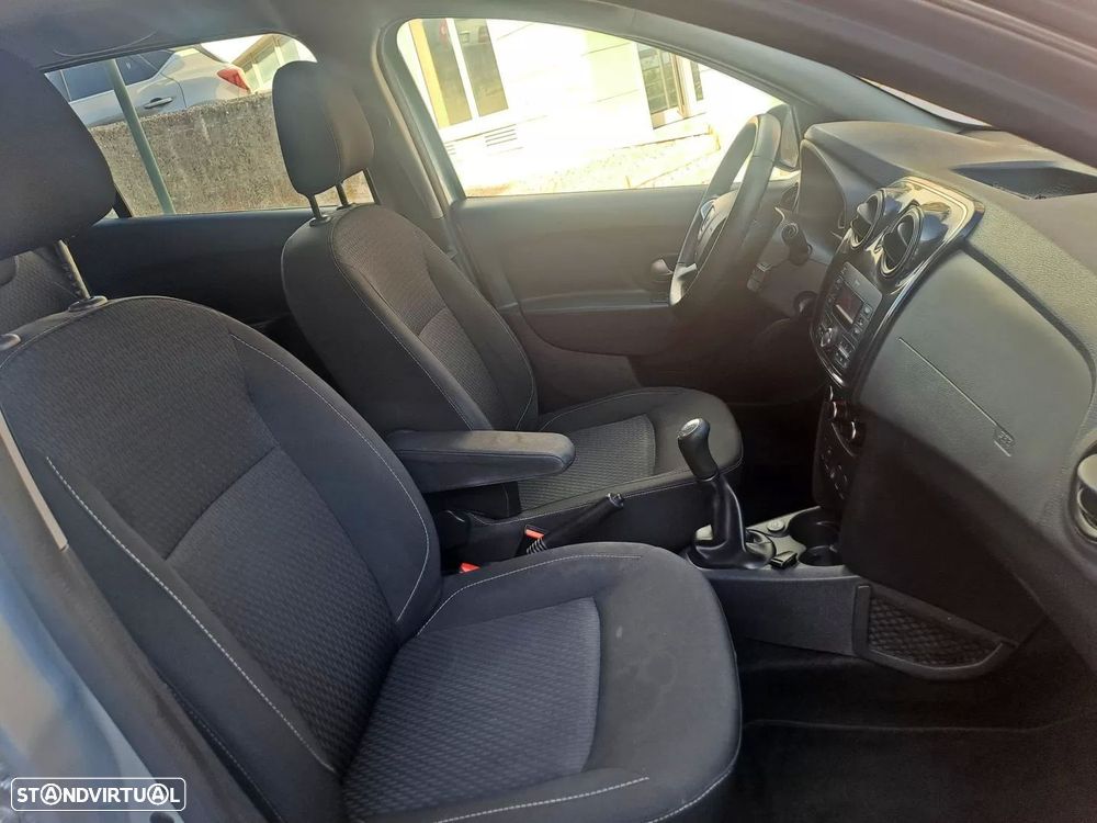 Dacia Sandero 0.9 TCe Comfort Bi-Fuel — fotografia 17