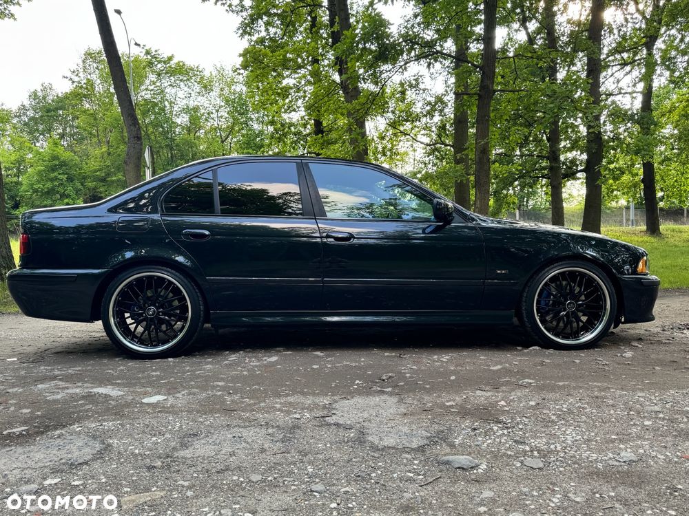 BMW Seria 5 - 12