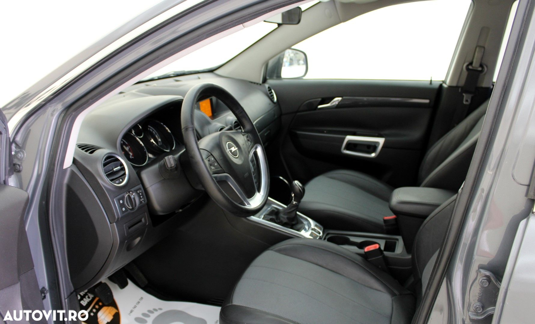 Opel Antara - 12