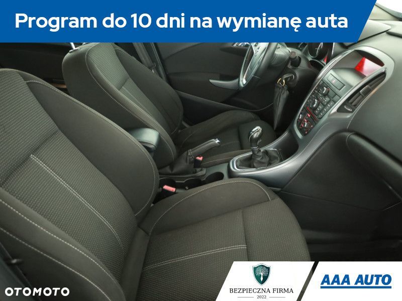 Opel Astra - 9