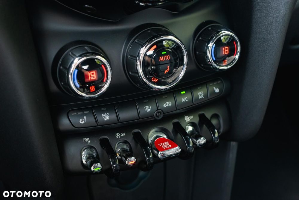 MINI Cooper - 24