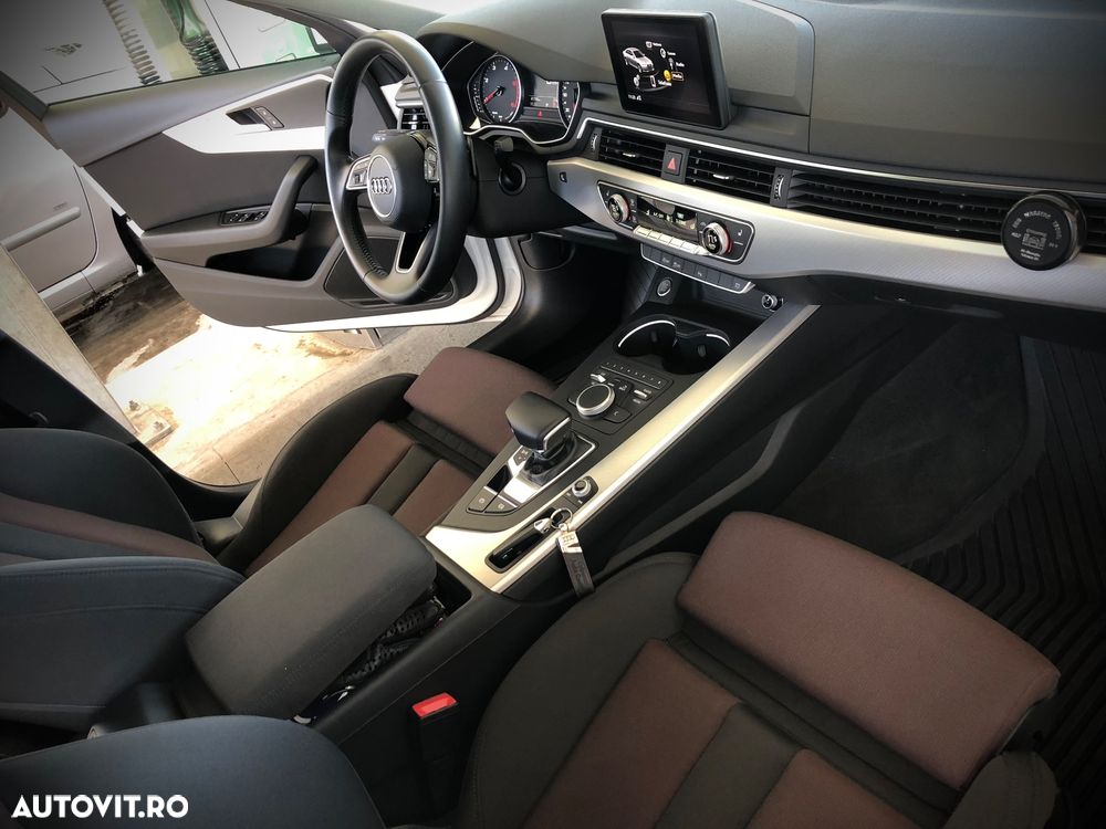 Audi A4 2.0 TDI S tronic Sport - 16