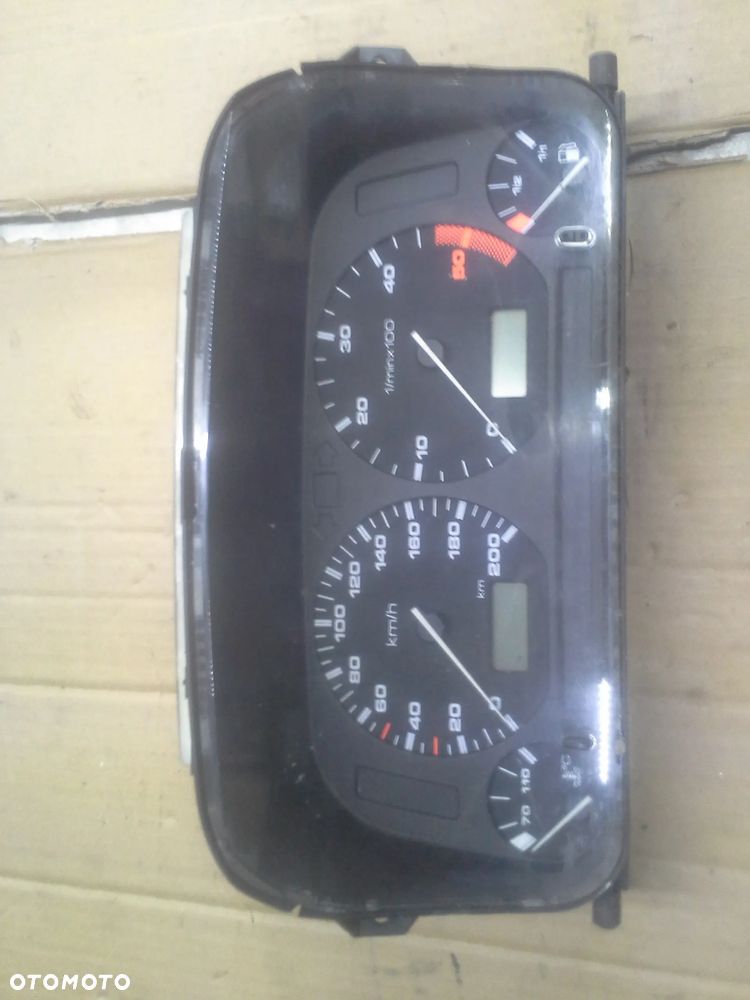 Volkswagen Caddy II 1.9 SDi zestaw startowy komputer 0281010007  038906013AN - 20