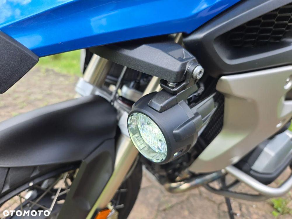 BMW R - 19