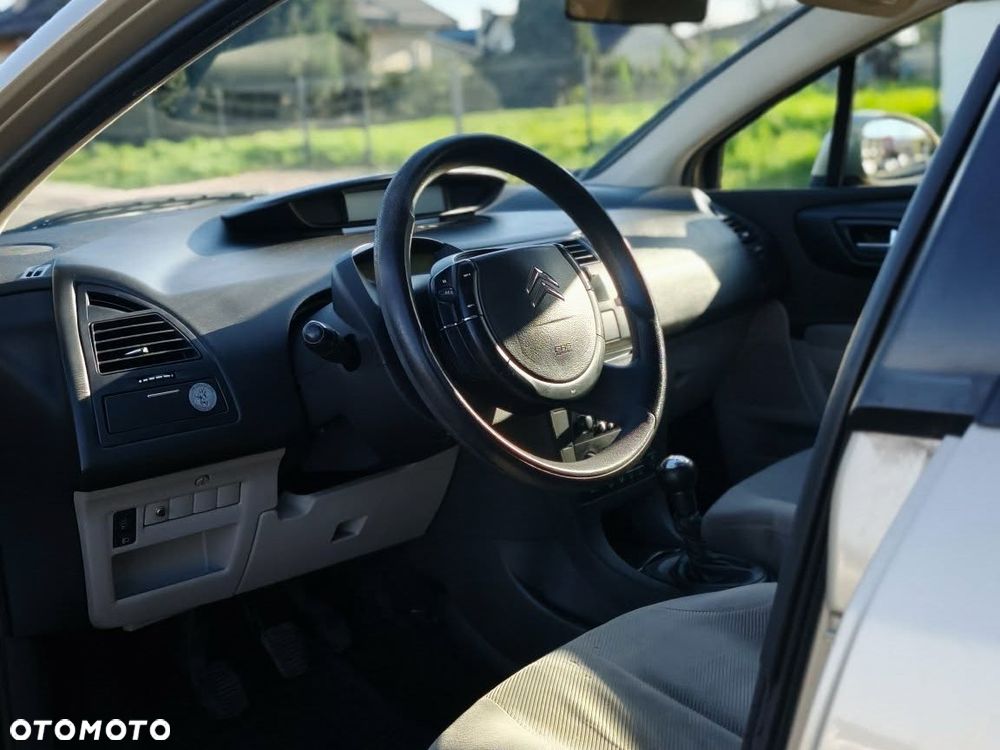 Citroën C4 - 11