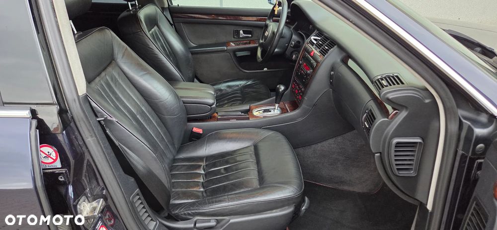 Audi A8 3.7 Tiptronic - 28