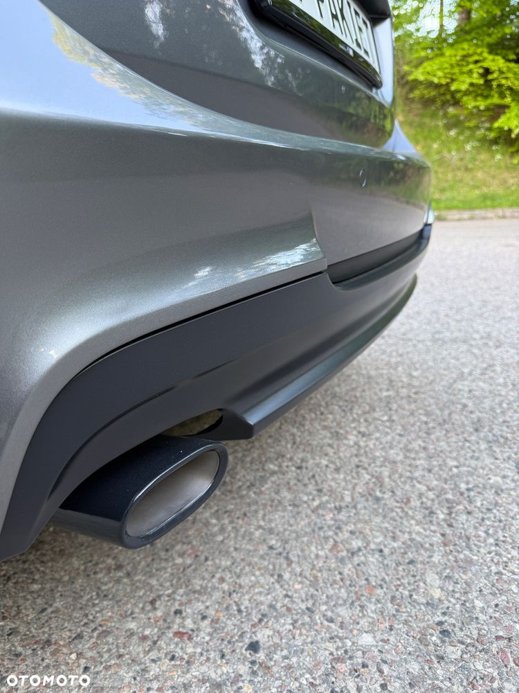 BMW Seria 3 320d xDrive DPF Edition Sport - 15
