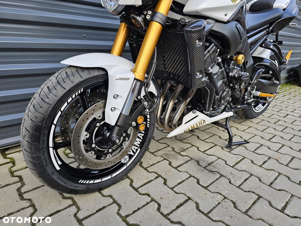 Yamaha FZ8 - 14