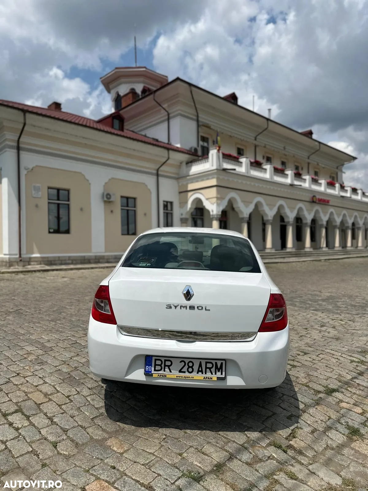 Renault Symbol 1.6 16V Expression - 4