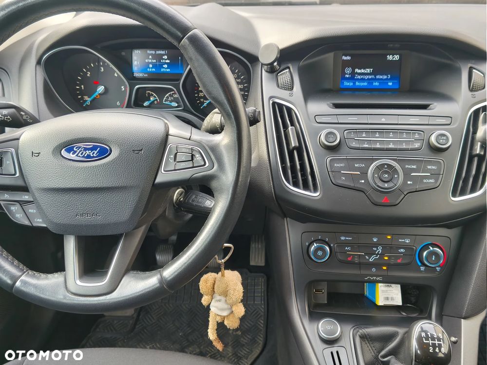 Ford Focus 1.5 TDCi Trend - 19