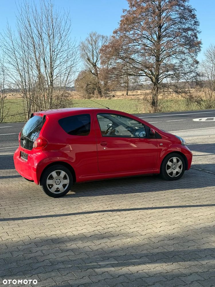Peugeot 107 70 Filou - 17