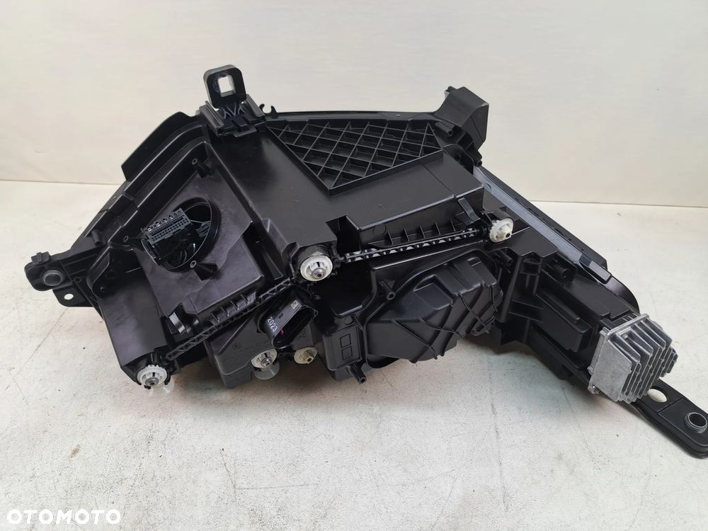 PRZEDNIA LEWA LAMPA LEWA PRZÓD VOLKSWAGEN ID BUZZ - 10