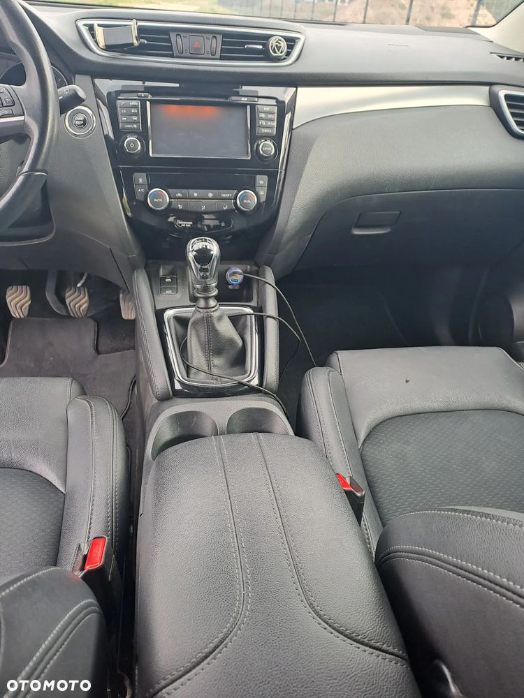 Nissan Qashqai 1.2 DIG-T N-Connecta - 17