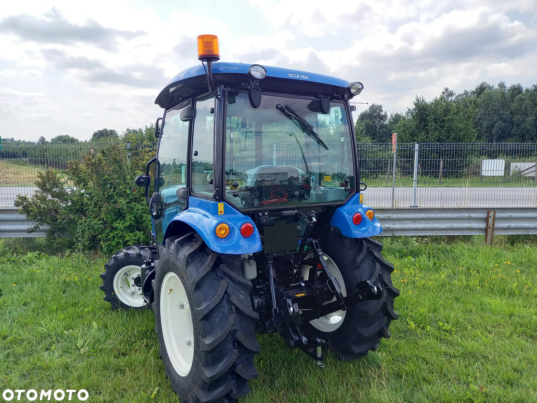 New Holland Boomer 50 - 5