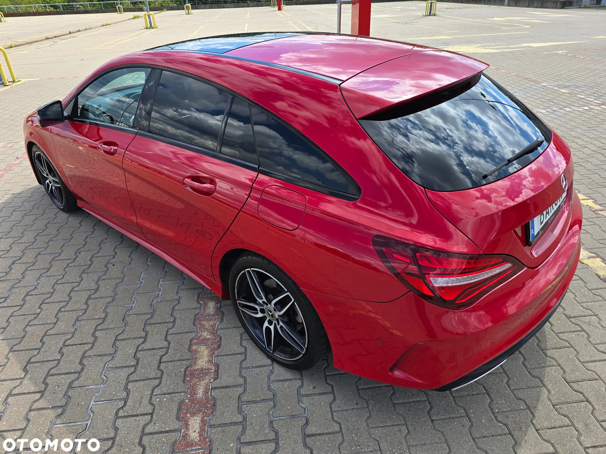 Mercedes-Benz CLA 180 7G-DCT AMG Line - 9