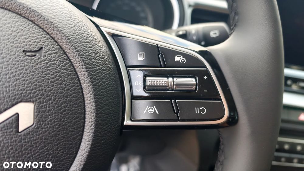 Kia XCeed 1.6 T-GDI M DCT - 13