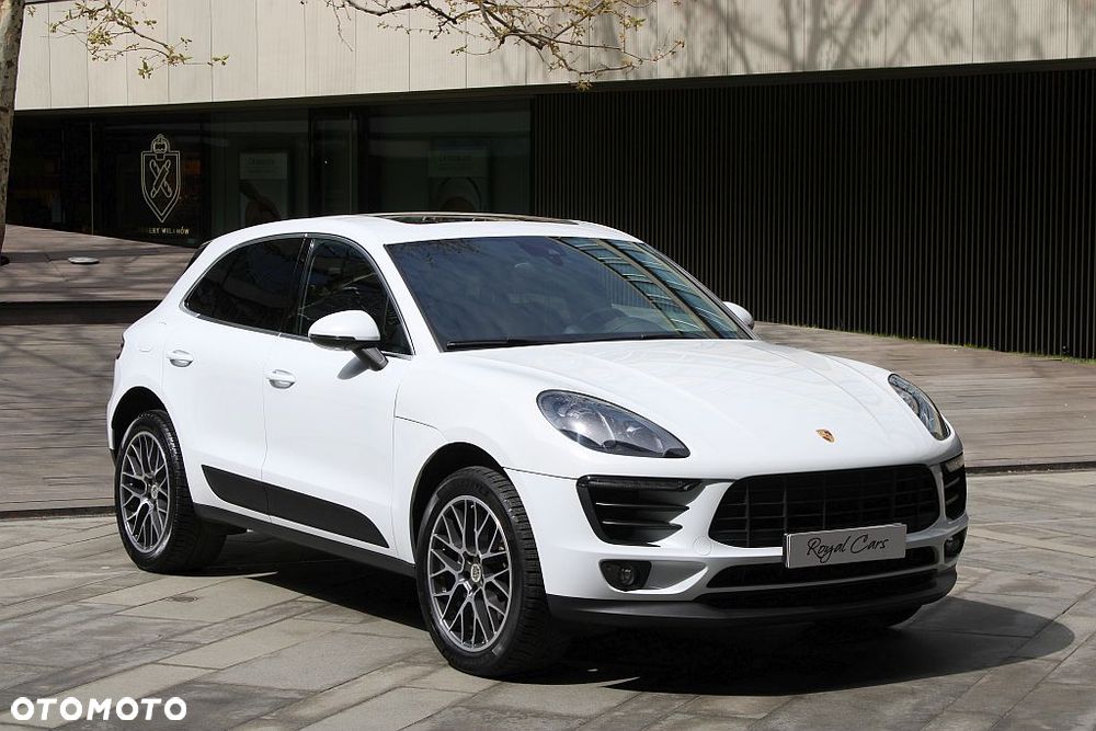 Porsche Macan - 2