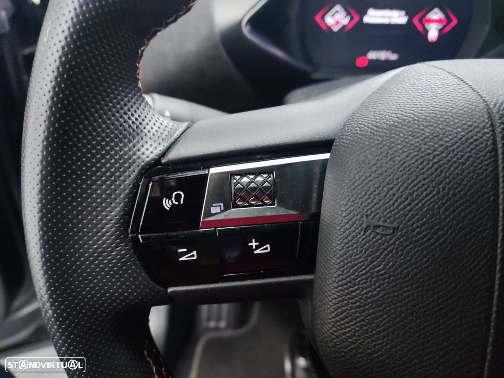 DS DS3 Crossback 1.2 PureTech Performance Line - 12