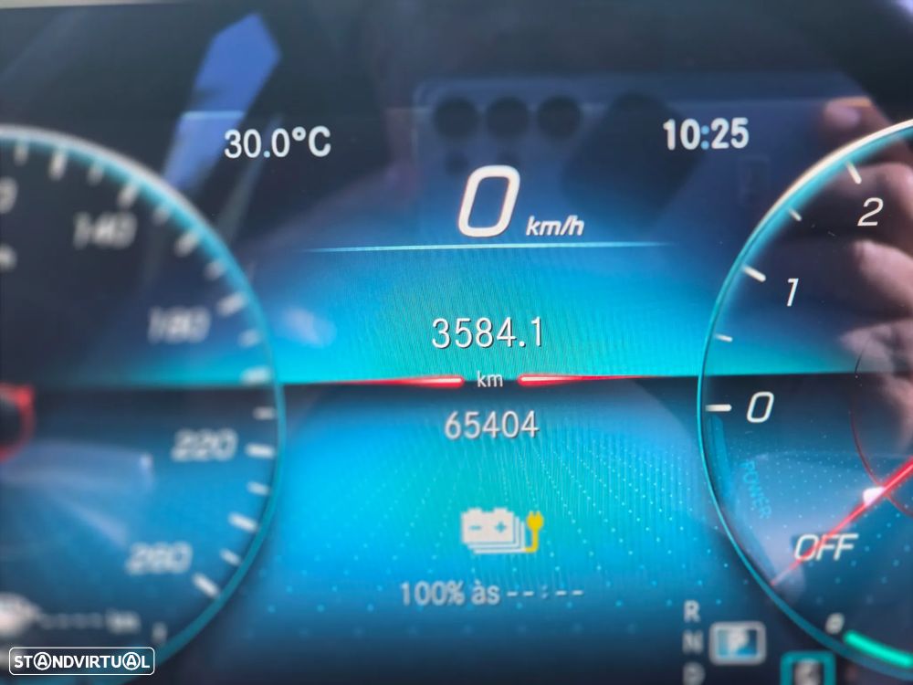 Mercedes-Benz E 300 de Avantgarde 4Matic - 8