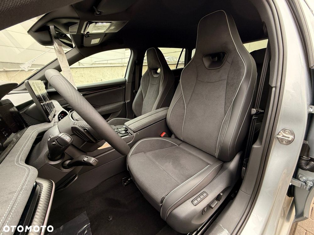 Skoda Superb 2.0 TDI SCR 4x4 Sportline DSG - 12