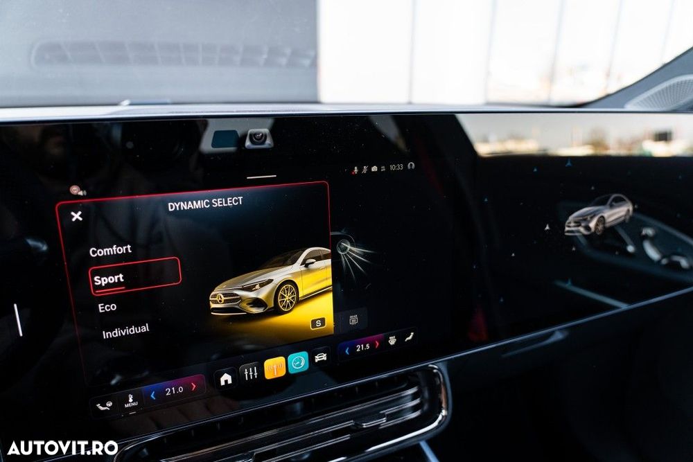 Mercedes-Benz CLA - 33