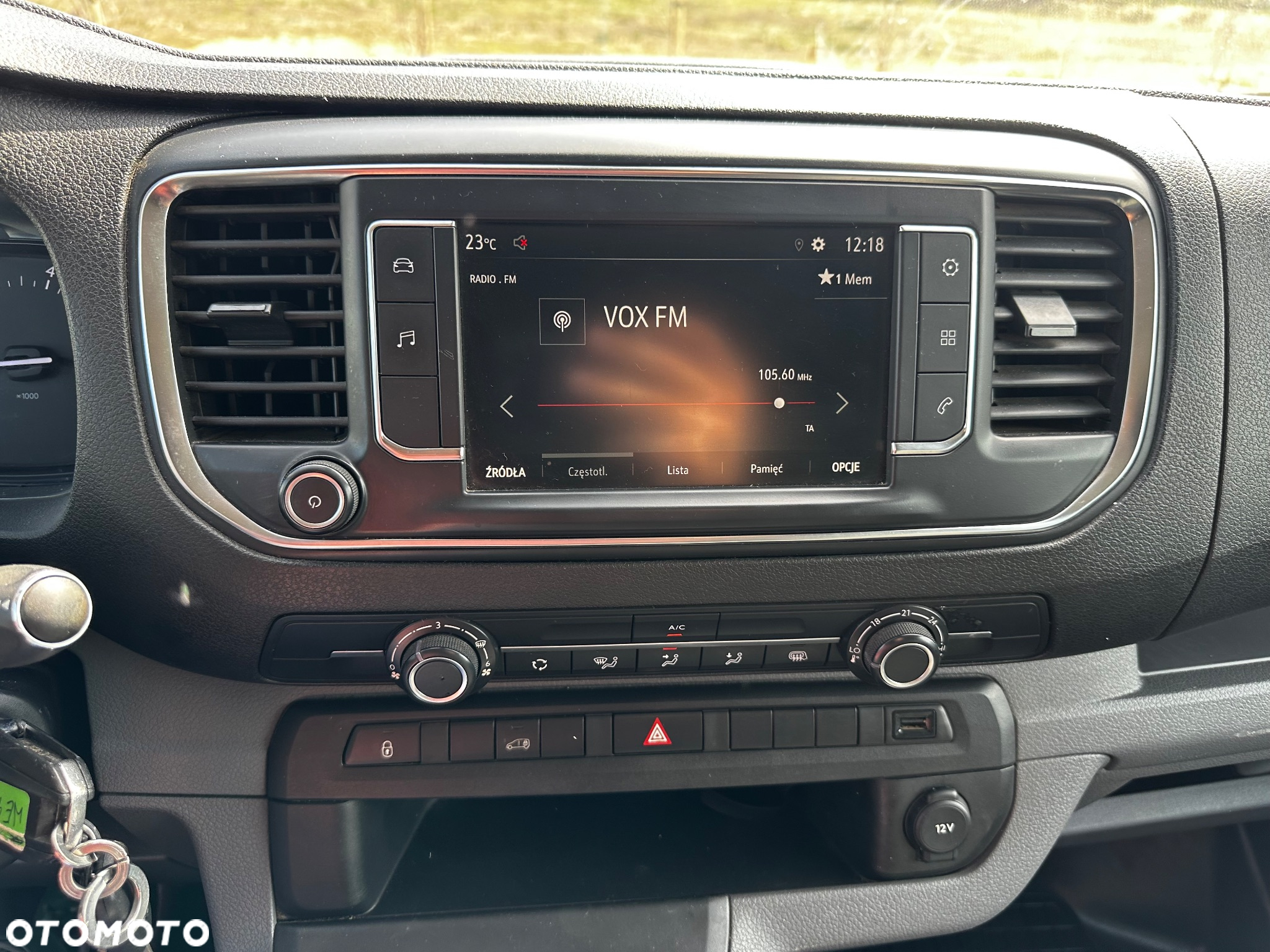 Opel Vivaro L2H1 - 27