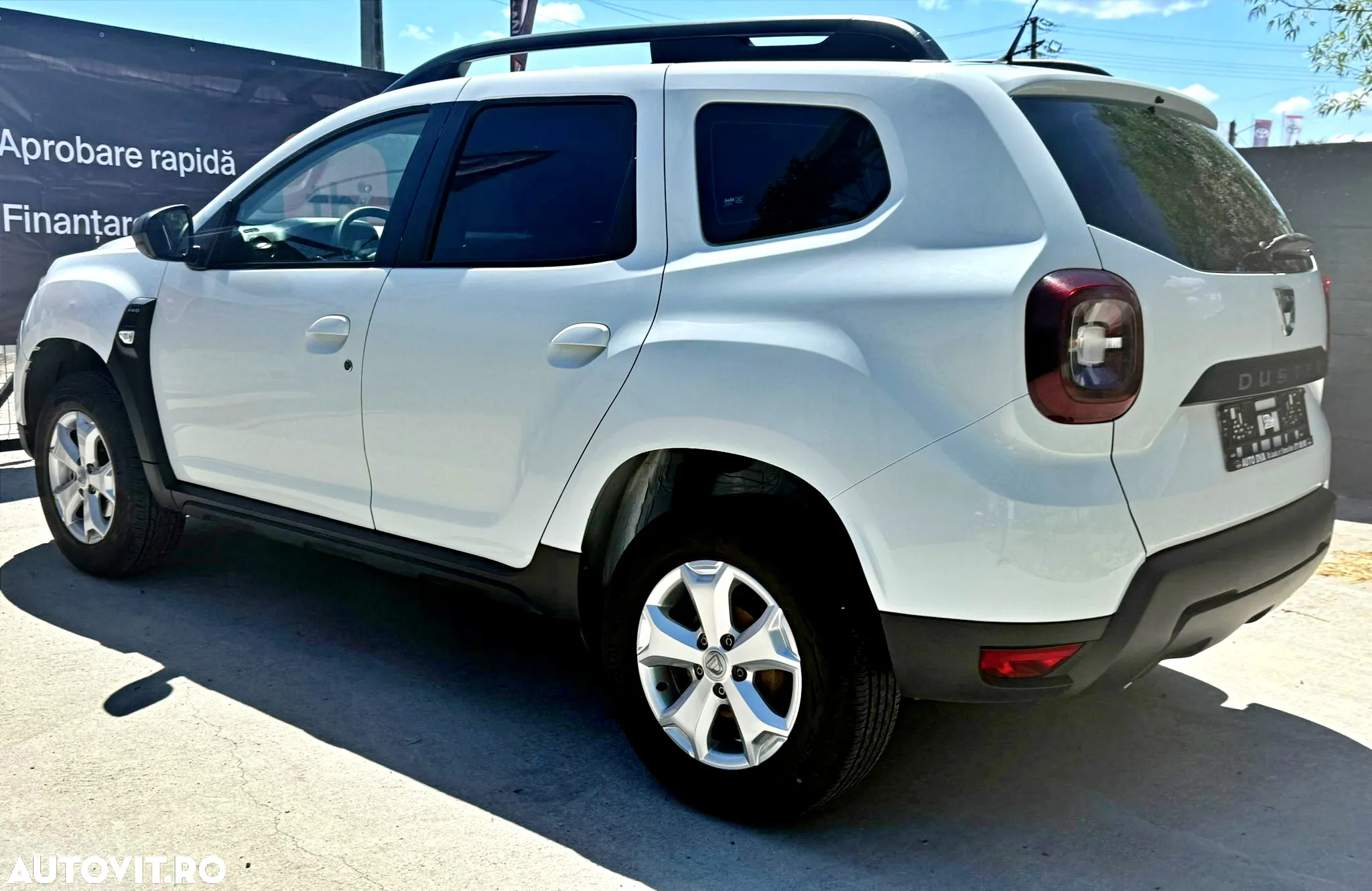 Dacia Duster 1.5 Blue dCi 4WD Comfort - 3