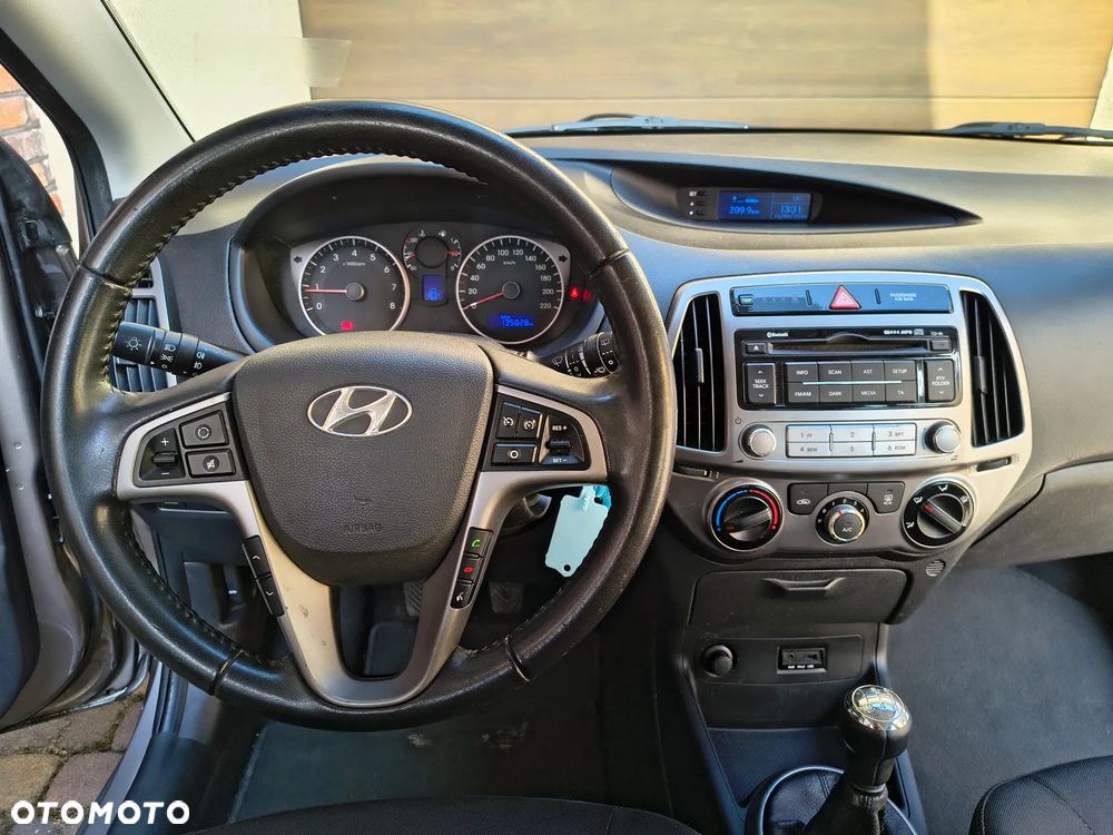 Hyundai i20 - 14